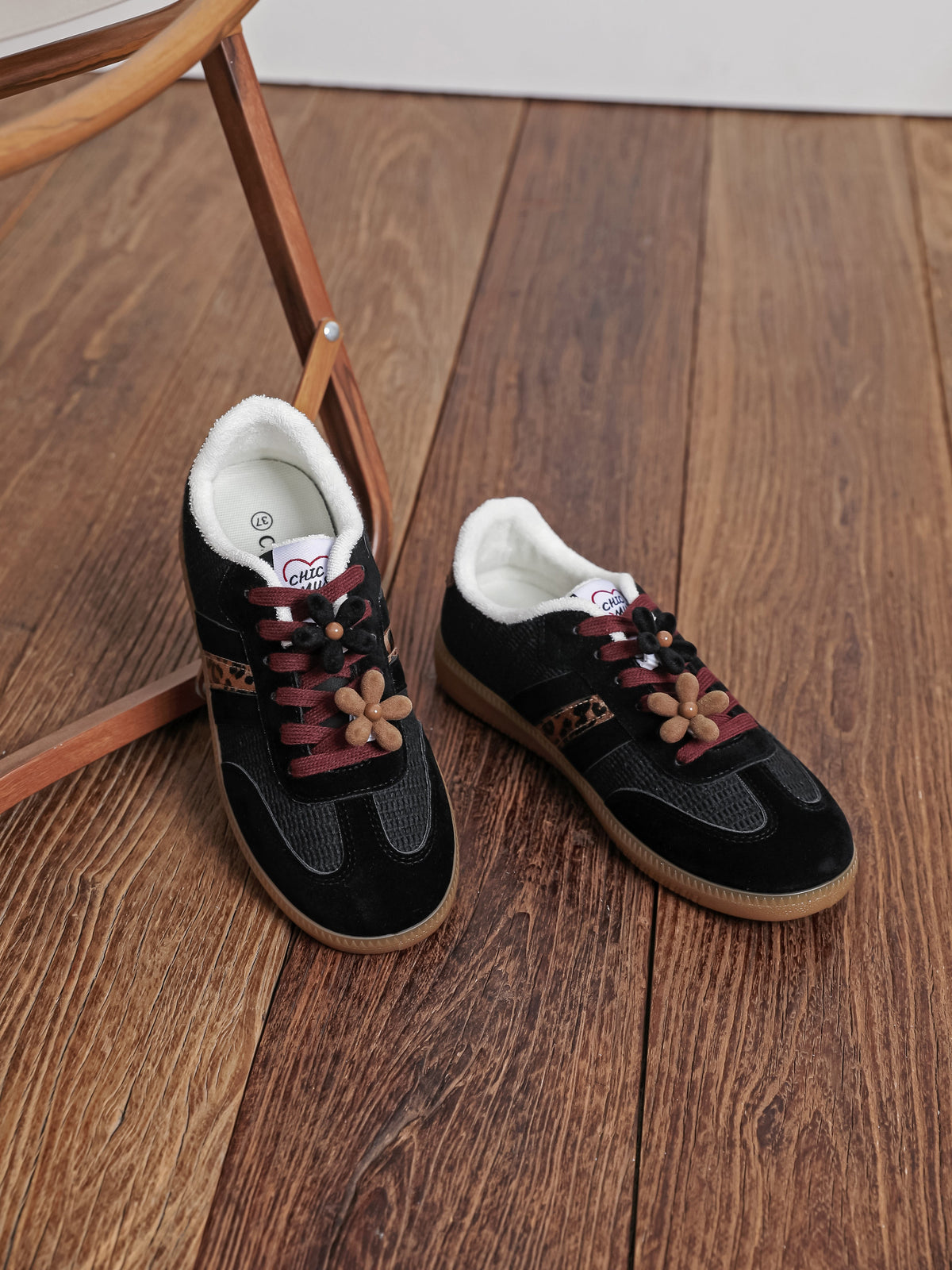 Joany Black Sneaker