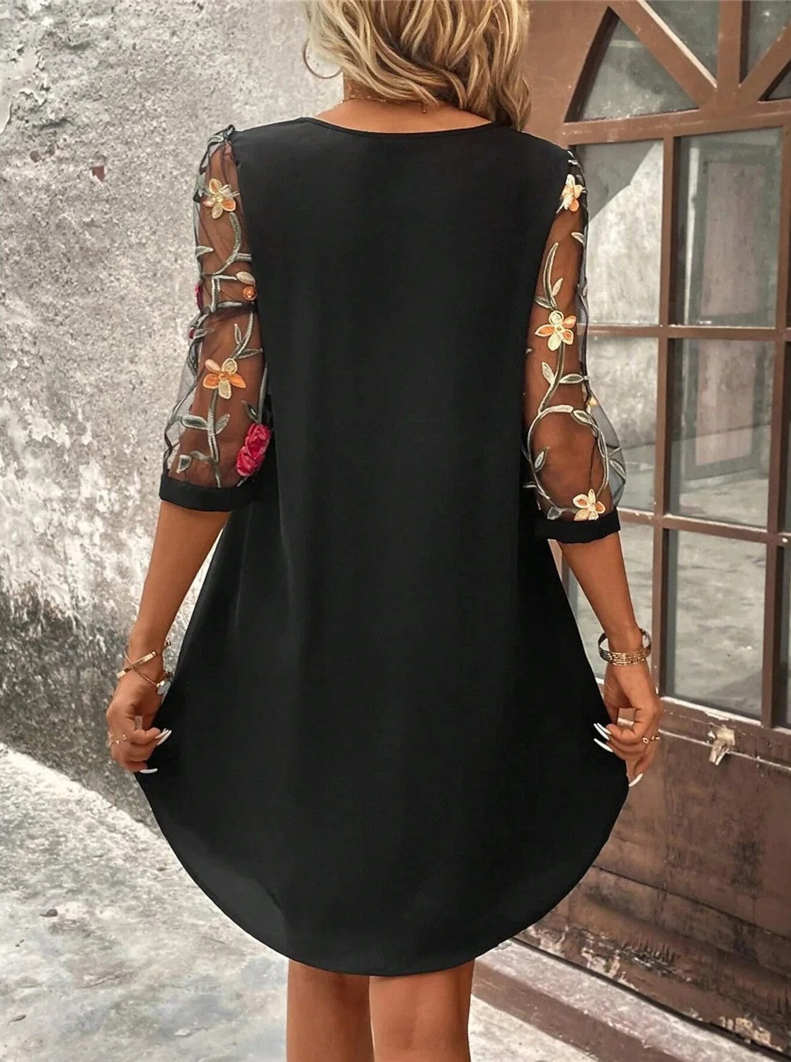 Elirene - Robe d'Été Légère et Élégante